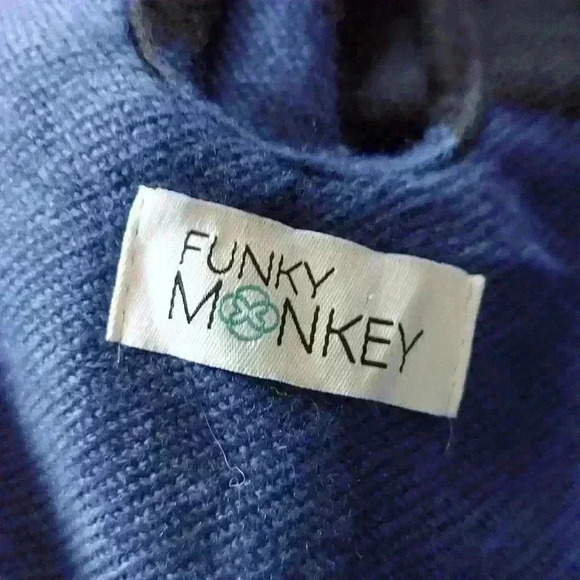 Funky Monkey colorful shawl - Picture 4 of 4